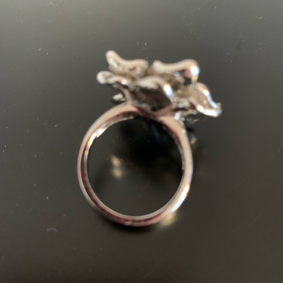 Flower Ring - Picture 6 of 6